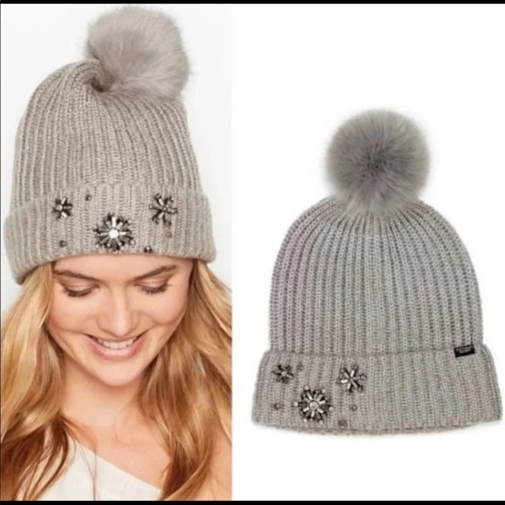 VICTORIA’S Secret Gray Pom Pom Winter Hat